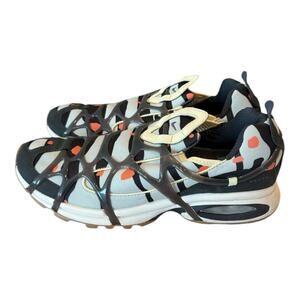 Nike Air Kukini Low Abstract Slip-on Men’s 10.5 DX8004-001 NWOT